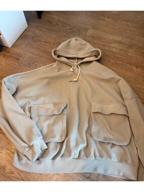 Adika sage green, Oversized Hoodie and joggers with cargo pockets